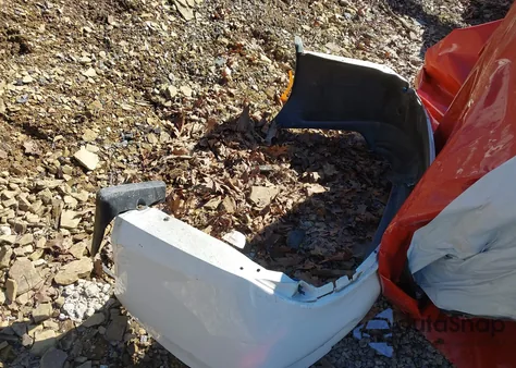 2016 Toyota Camry Le z USA, uszkodzony, nr VIN 4T4BF1FK8GR560472